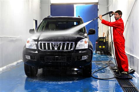 Water car wash - Over the last few decades, the carwash market has experienced unique growth. In fact, the global carwash service market size was valued at $33 billion in 2018 and is expected to achieve a compound annual growth rate of 3.2% through 2025. 1 An estimated 77% of drivers prefer a professional carwash to washing their vehicles at …